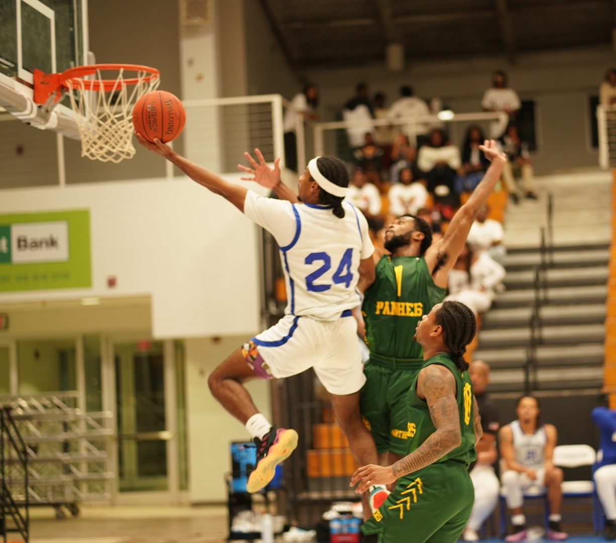 Buccaneers Stun Philander Smith in Rematch