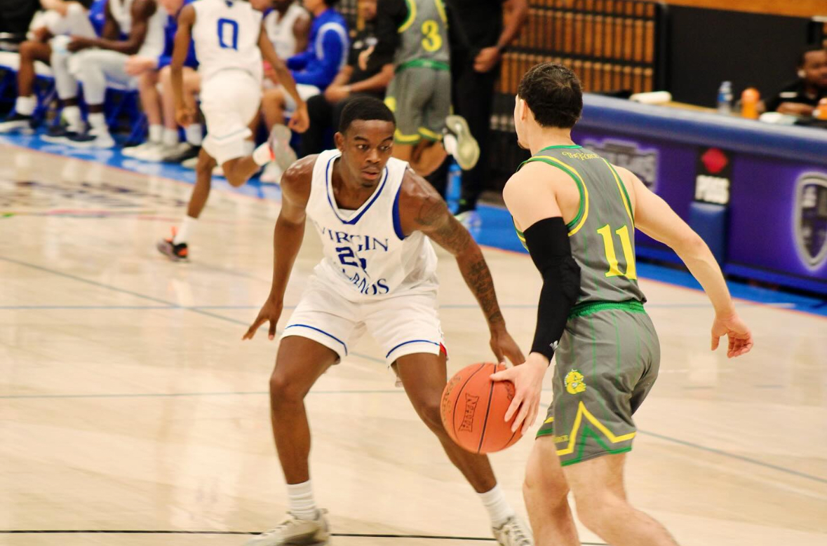 Buccaneers Hold Off Wilberforce's Second-Half Surge in 70-65 Victory